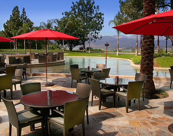 patioarea06